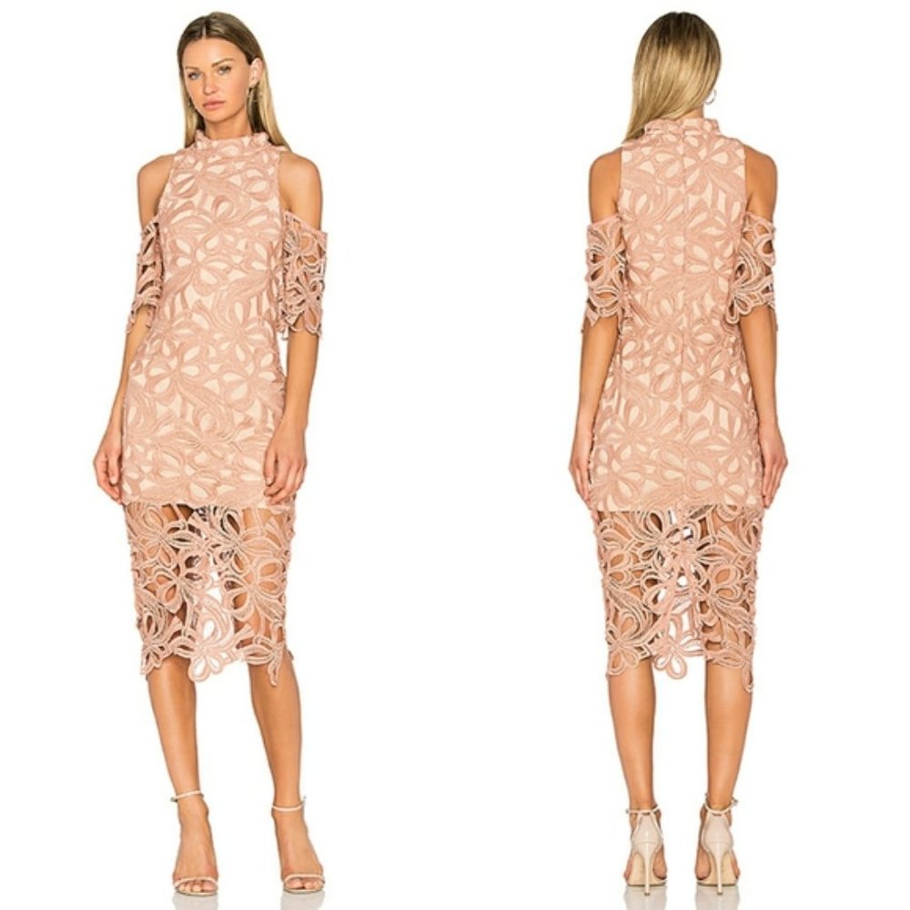 Elliatt Off Shoulder Chalk Pink Dress